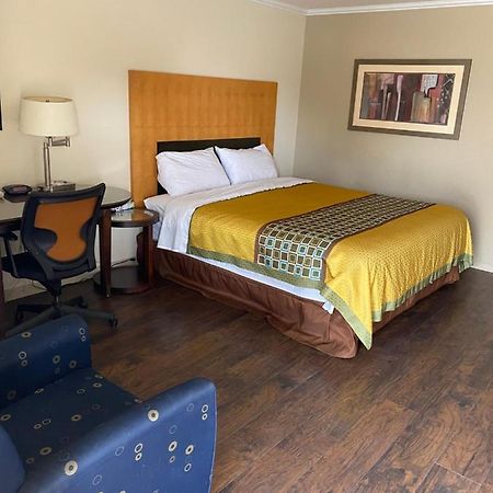 Great Western Inn Джънкшън Сити Екстериор снимка