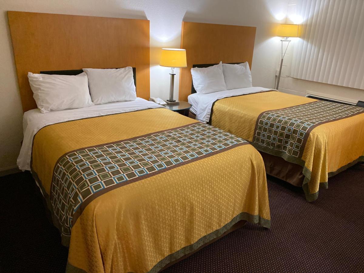 Great Western Inn Джънкшън Сити Екстериор снимка